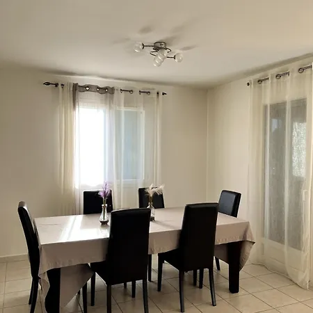 Charming House, Luberon, Near Golf And Wineries Feriehus *